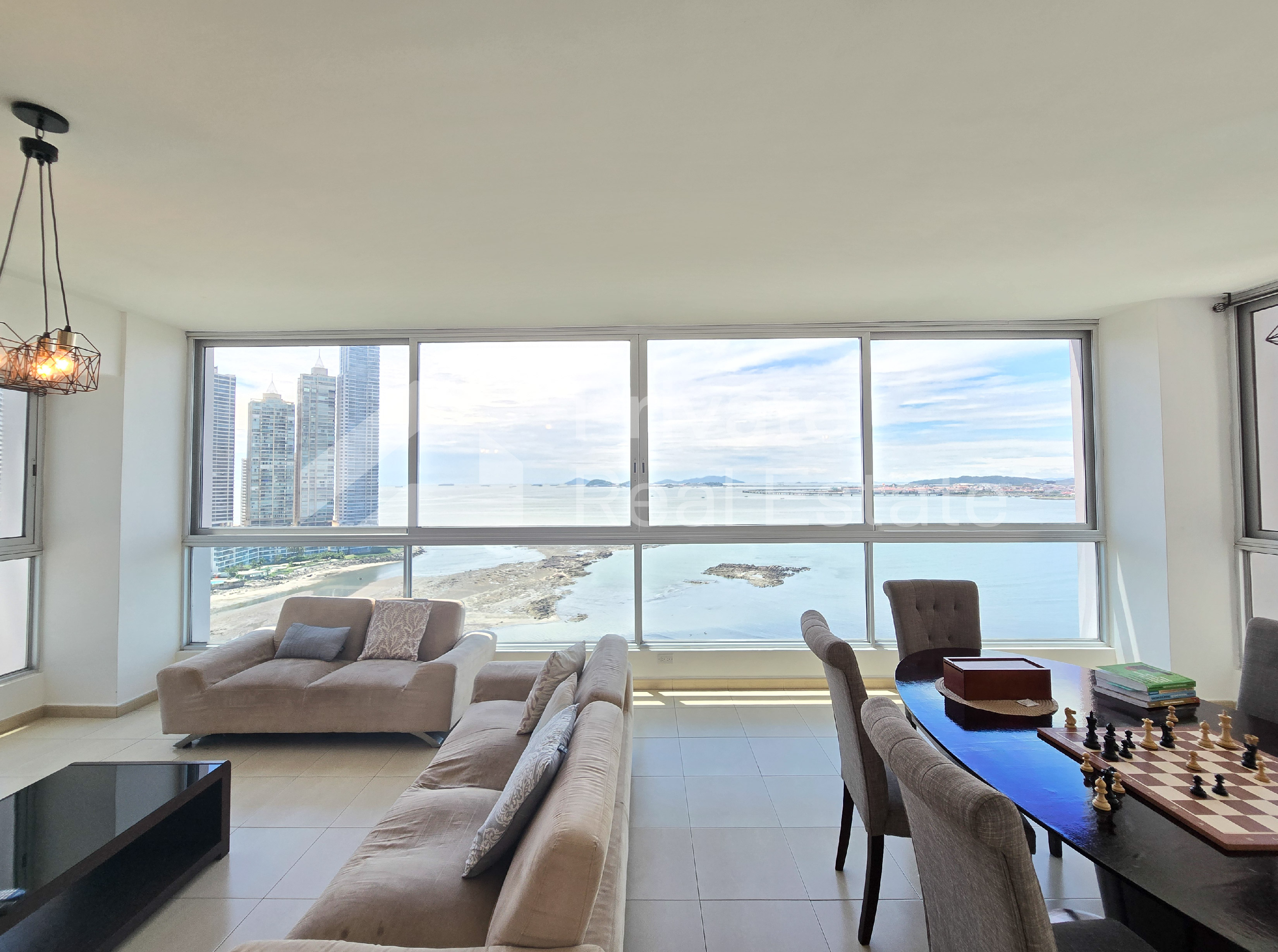 Venta de apartamento en Avenida Balboa Ph Grandbay Tower