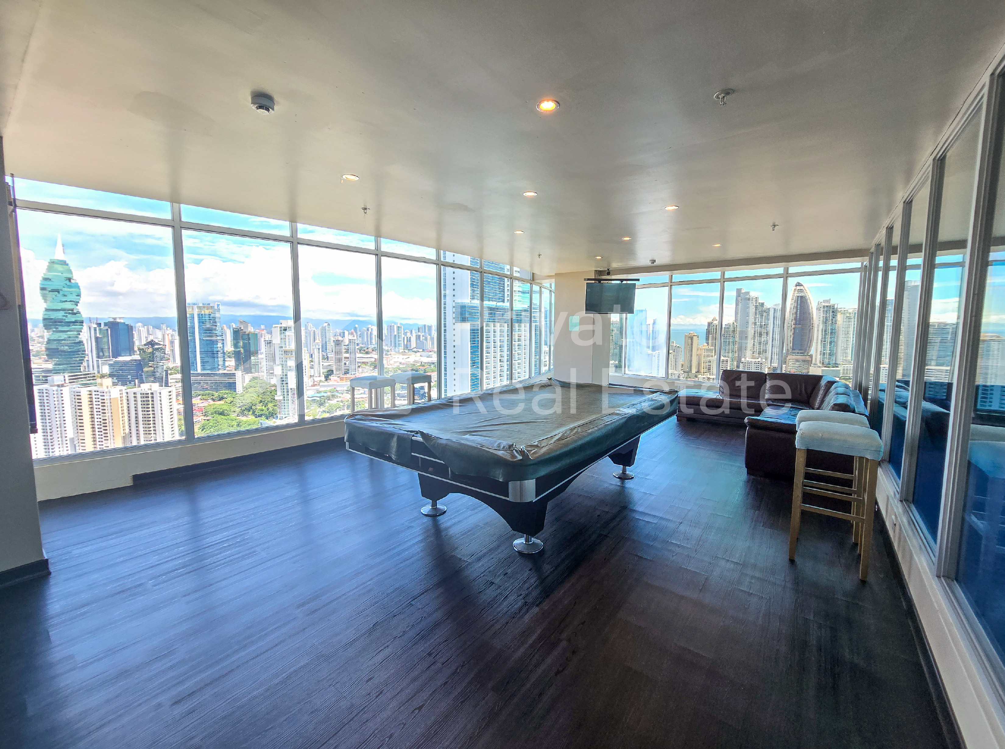 Venta de apartamento en Avenida Balboa Ph Grandbay Tower