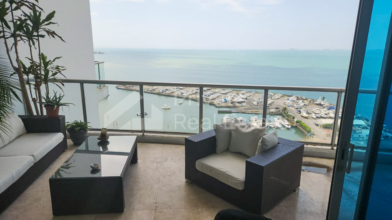 Venta de apartamento en Avenida Balboa Ph Sky