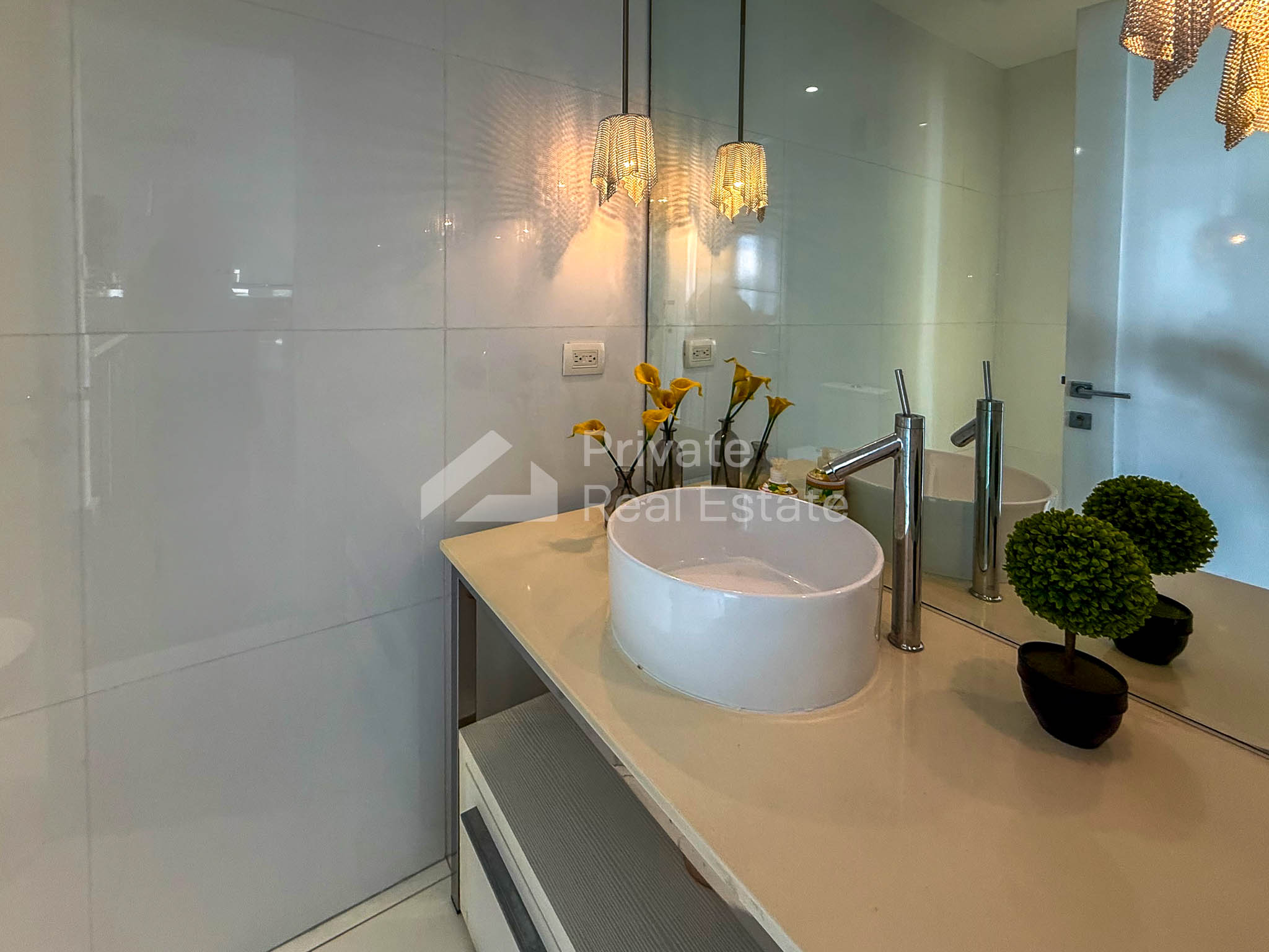 Venta de moderno apartamento en P.H. Arts & Yoo, Avenida Balboa