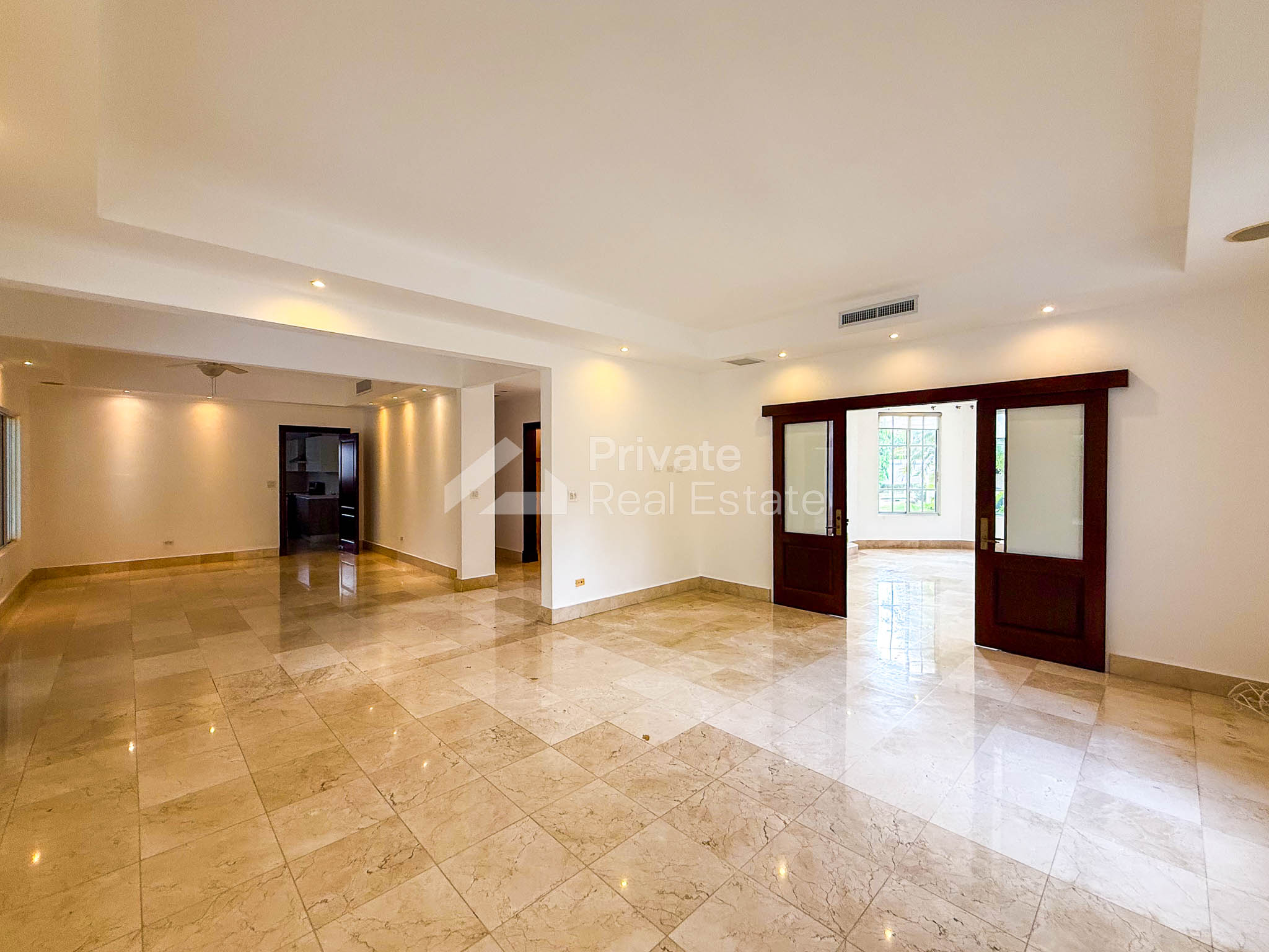Venta de casa en Costa del Este Las Perlas 1