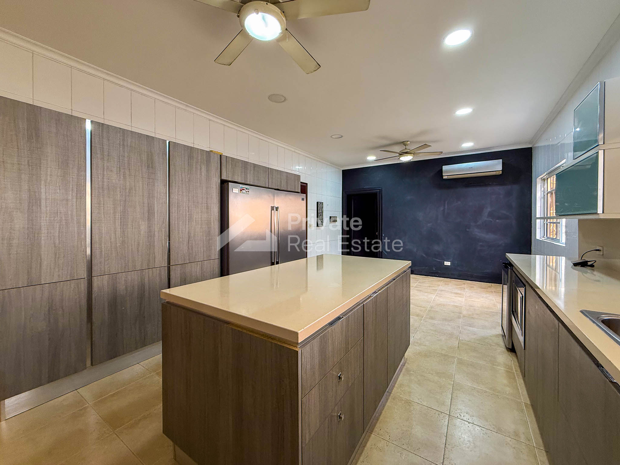 Venta de casa en Costa del Este Las Perlas 1